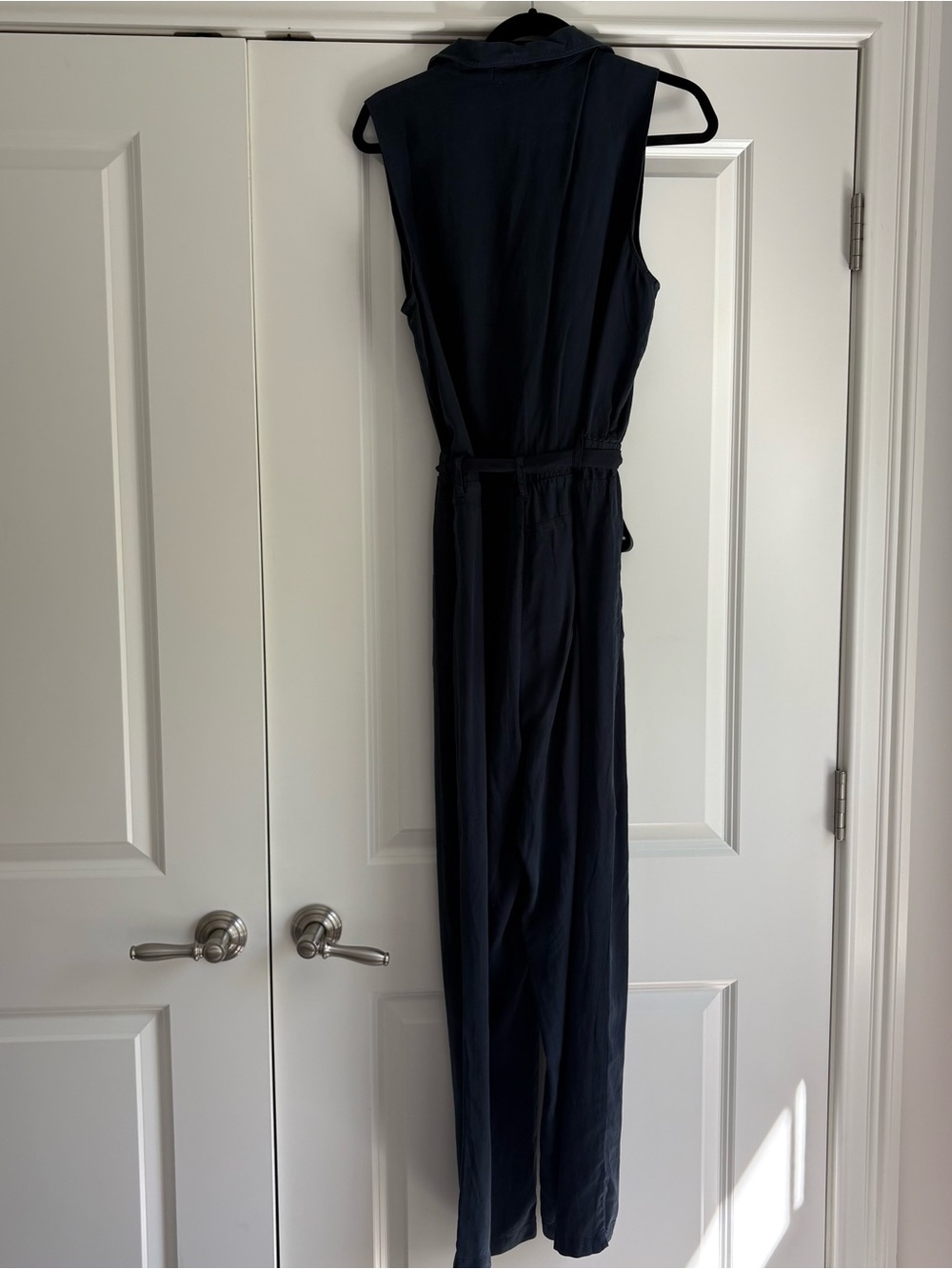 Bella Dahl | Belted Collared button down Jumpsuit | Size L | quiet luxury - Picture 5 of 7